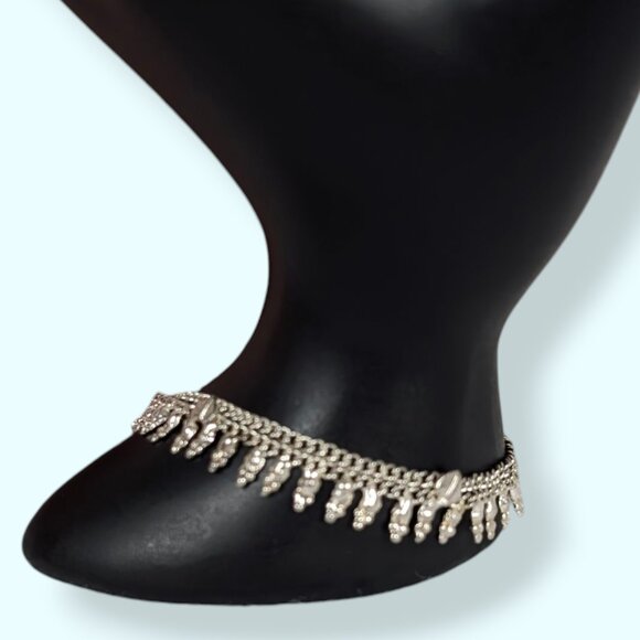 (2/$20) Metal Dangling Bracelet - Picture 3 of 6